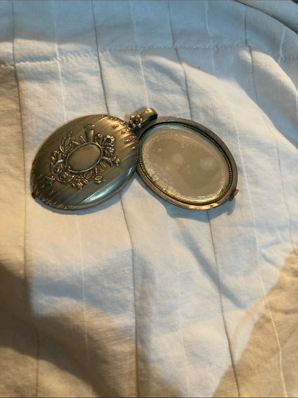 Large Antique French Art Nouveau Silver Plated Sliding Mirror Pendant c1900